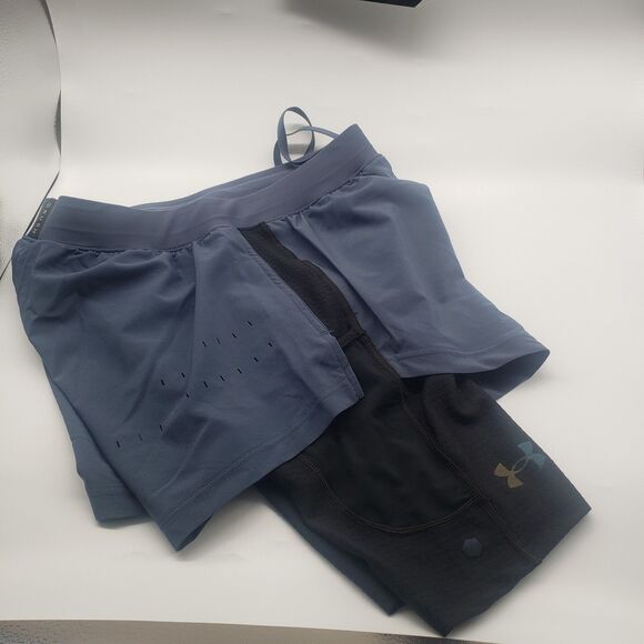 UNDER ARMOUR

UA Rush SmartForm 2-in-1 Shorts Size Medium - Picture 3 of 9